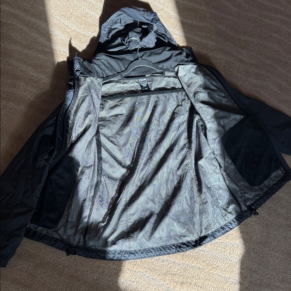 The North Face HYVENT Jacket Raincoat - Picture 7 of 17